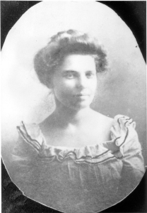 Viletta Lashua Shanks