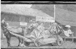 Oscar Merry Go Round