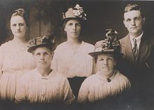Front Row (L-R): Nancy Taylor Ross b. 1 Jan 1862; Mary Etta Ross Freeman b. 10 Jul 1878;  Back Row (L-R):  Ethel M. Freeman b. 16 Oct 1901; Ida Mae Ross b. 11 Feb 1884; George Burnell Freeman b. 10 Aug 1895 submitted by Janice